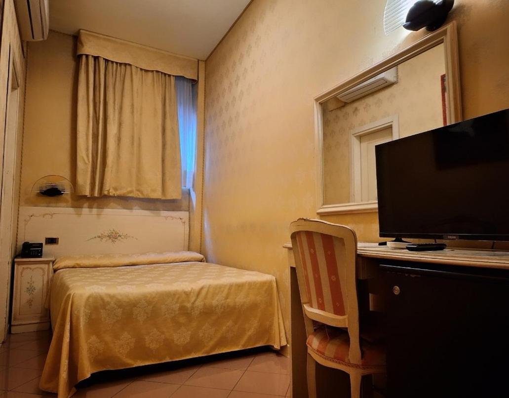 Hotel Lux Venedik Dış mekan fotoğraf